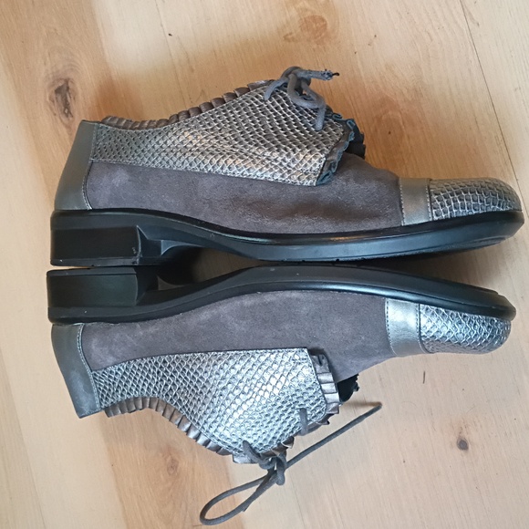 Naot Women's Yama Oxfords EU41 - Picture 4 of 8